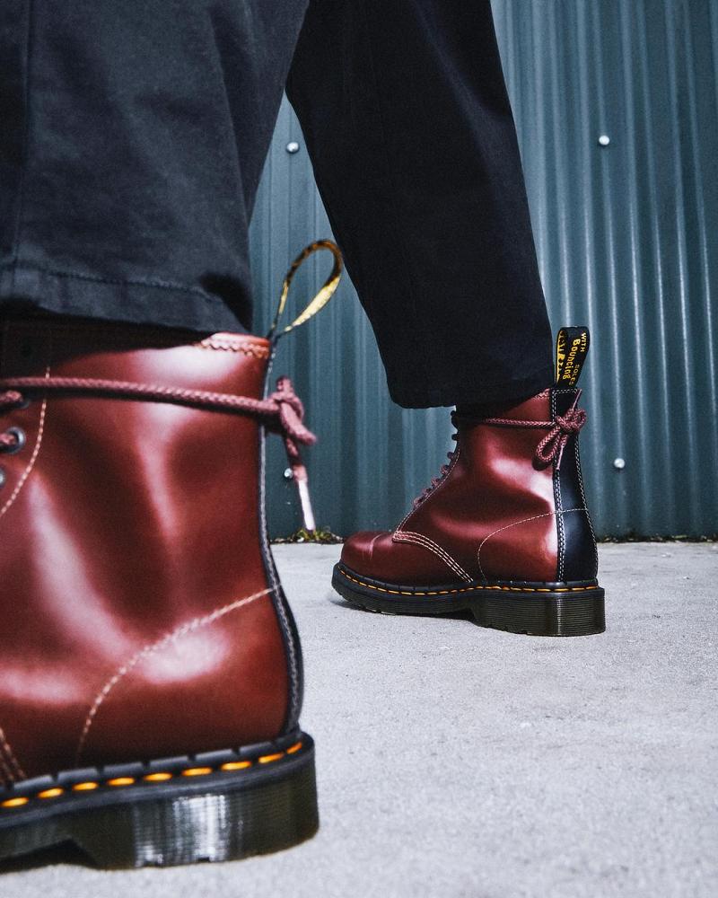 Brown / Black Men's Dr Martens 1460 Men's Abruzzo Leather Lace Up Boots | CA 516JPQ